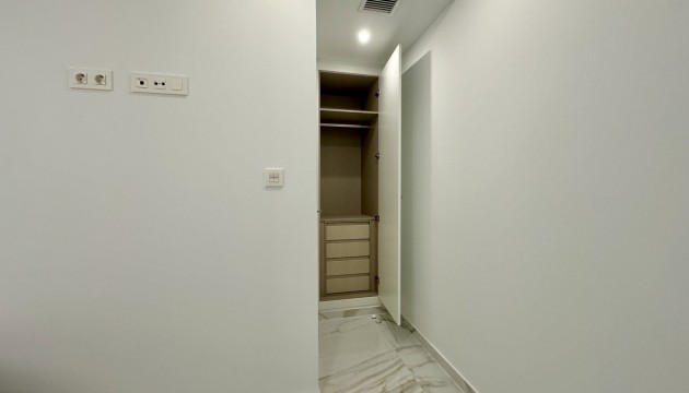 Перепродажа - Квартира - Torrevieja