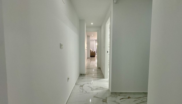 Перепродажа - Квартира - Torrevieja