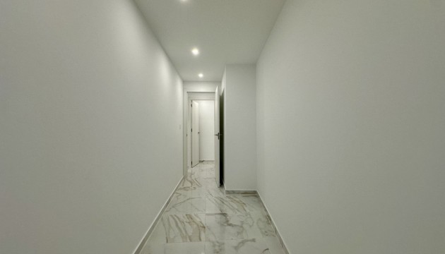 Перепродажа - Квартира - Torrevieja