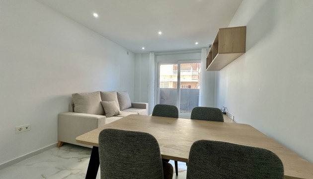 Перепродажа - Квартира - Torrevieja