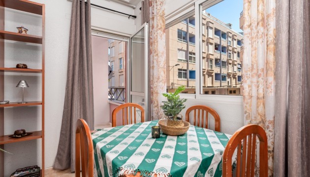 Begagnad - Lägenhet - Torrevieja