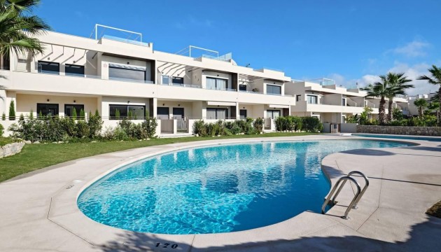 Resale - Apartment - Torrevieja - La Veleta