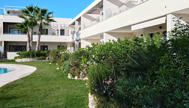 Resale - Apartment - Torrevieja - La Veleta