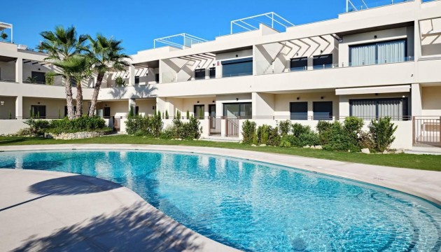 Resale - Apartment - Torrevieja - La Veleta