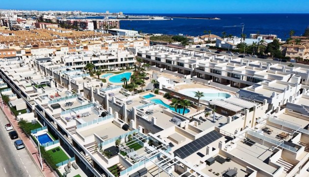 Resale - Apartment - Torrevieja - La Veleta