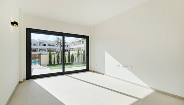 Resale - Apartment - Torrevieja - La Veleta