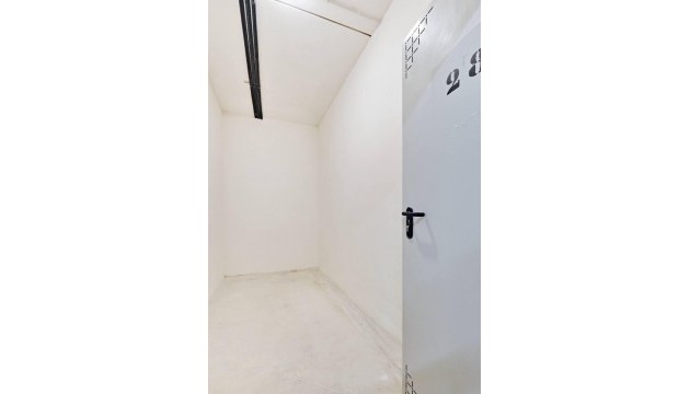 Resale - Apartment - Torrevieja - La Veleta