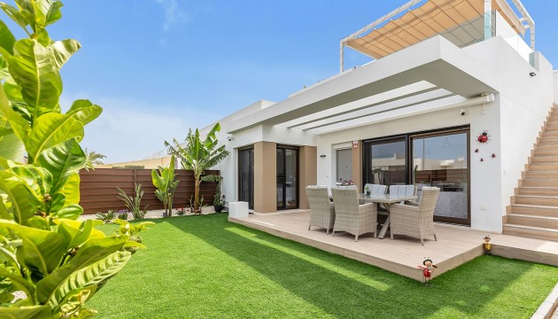 Resale - Detached Villa - Vistabella Golf