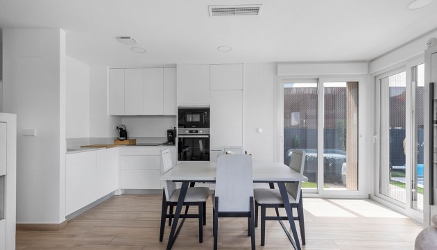 Resale - Detached Villa - Vistabella Golf