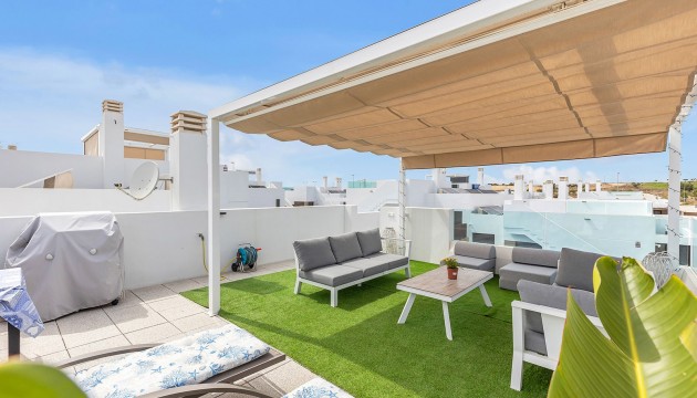 Resale - Detached Villa - Vistabella Golf