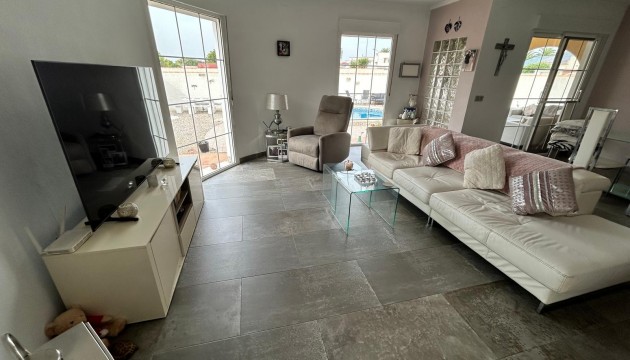 Resale - Detached Villa - Torrevieja - San Luis