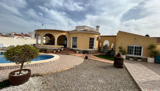 Resale - Detached Villa - Torrevieja - San Luis