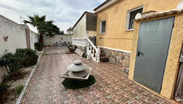 Resale - Detached Villa - Torrevieja - San Luis