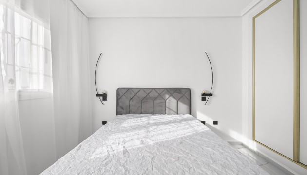 Resale - Apartment - Orihuela Costa - Playa Flamenca