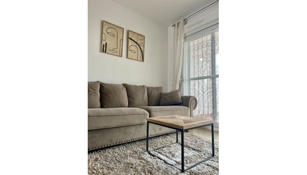 Resale - Apartment - Orihuela Costa - Villamartín