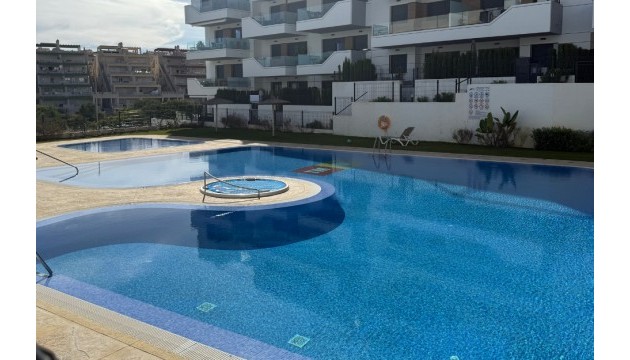 Resale - Apartment - Orihuela Costa - Villamartín