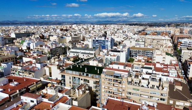 Resale - Apartment - Torrevieja - Playa del Cura