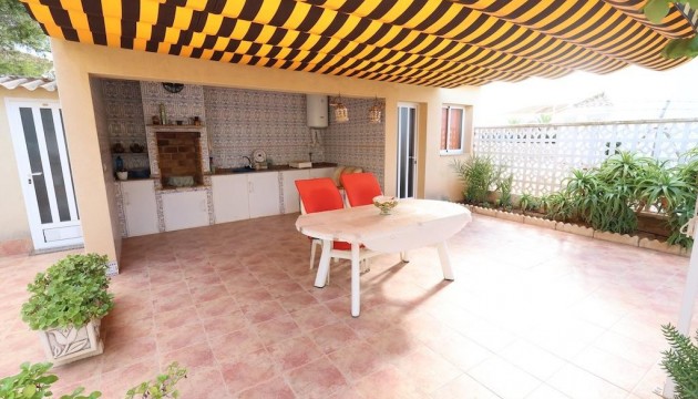 Resale - Detached Villa - Orihuela Costa - Villamartín
