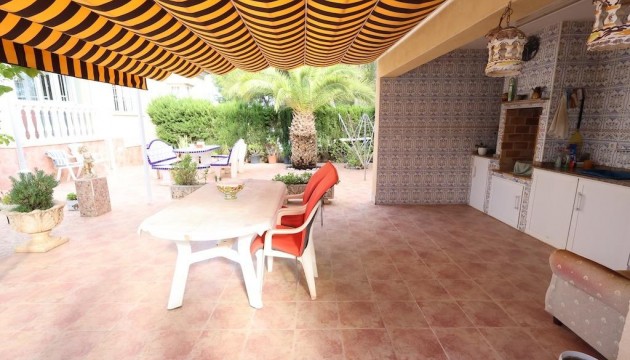 Resale - Detached Villa - Orihuela Costa - Villamartín