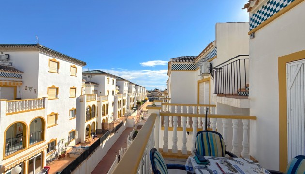 Resale - Apartment - Orihuela Costa - La Zenia