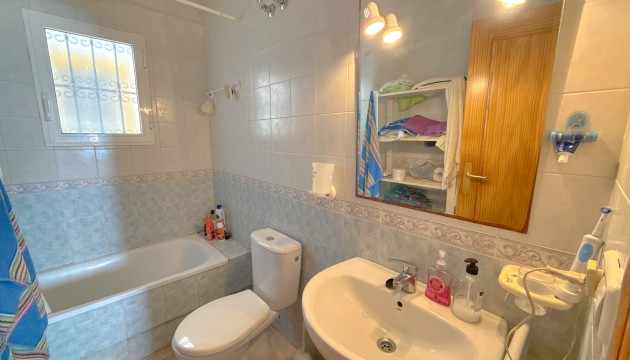 Resale - Apartment - Orihuela Costa - La Zenia
