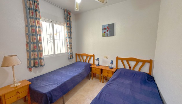 Resale - Apartment - Orihuela Costa - La Zenia