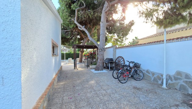 Resale - Detached Villa - Orihuela Costa - Cabo Roig *