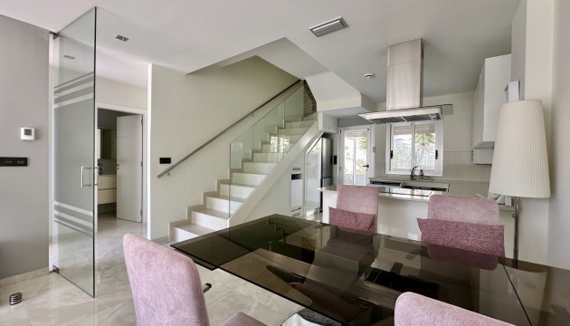 Videresalg - Detached Villa - Orihuela Costa - Lomas de Cabo Roig