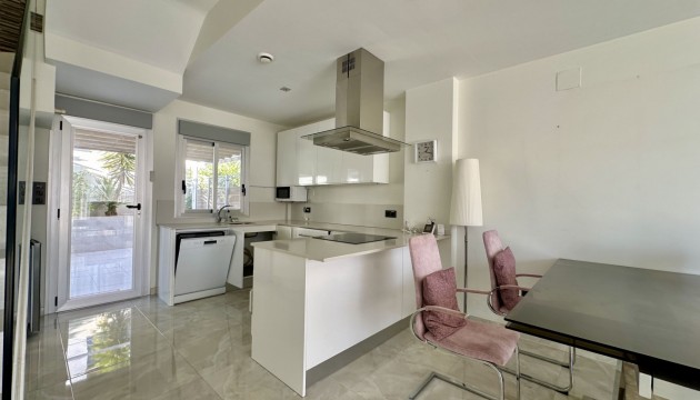 Videresalg - Detached Villa - Orihuela Costa - Lomas de Cabo Roig