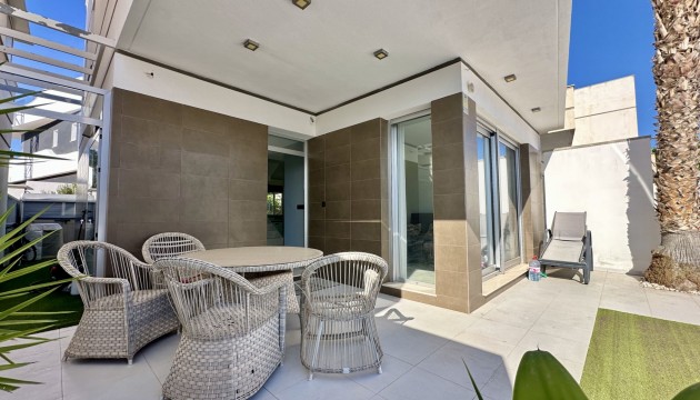 Videresalg - Detached Villa - Orihuela Costa - Lomas de Cabo Roig