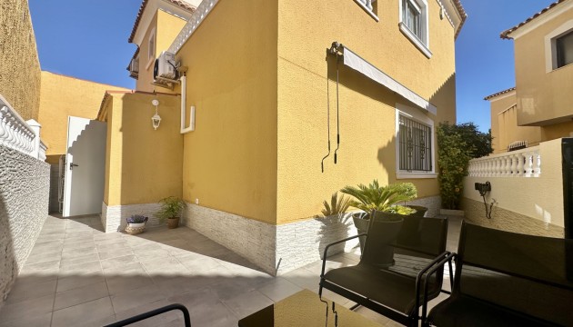 Resale - Townhouse - Orihuela Costa - La Florida