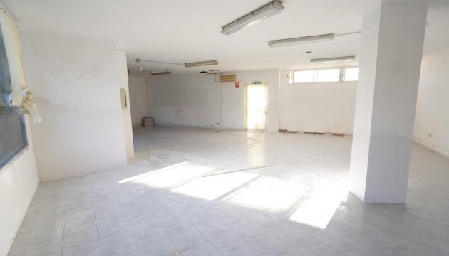 Resale - Commercial - Orihuela Costa - La Zenia