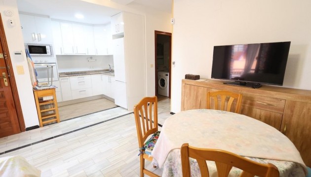Resale - Apartment - Torrevieja - Torrelamata - La Mata