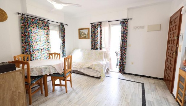 Resale - Apartment - Torrevieja - Torrelamata - La Mata