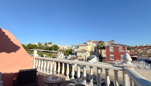 Resale - Townhouse - Orihuela Costa - La Zenia
