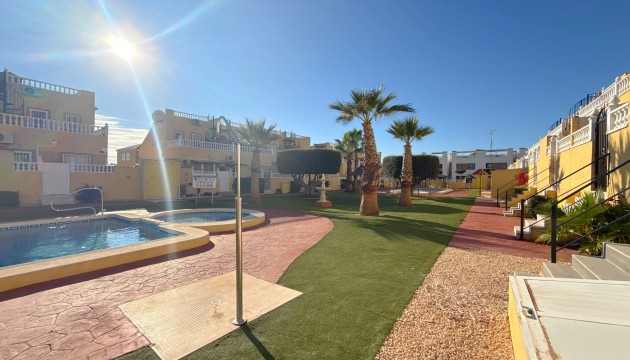 Resale - Townhouse - Orihuela Costa - La Zenia