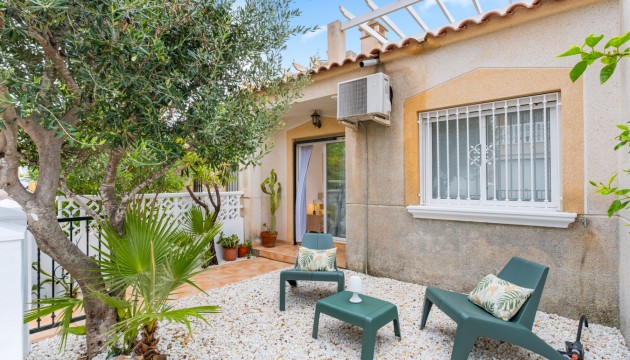 Resale - Townhouse - Orihuela Costa - Villamartín