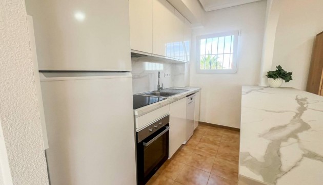 Resale - Apartment - Torrevieja - Punta Prima