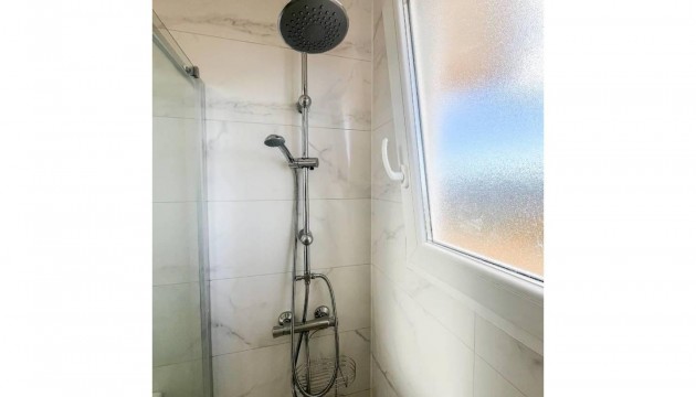 Resale - Apartment - Torrevieja - Punta Prima