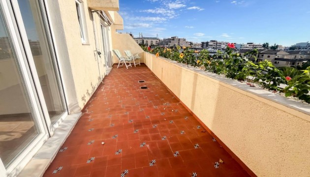 Resale - Apartment - Torrevieja - Punta Prima