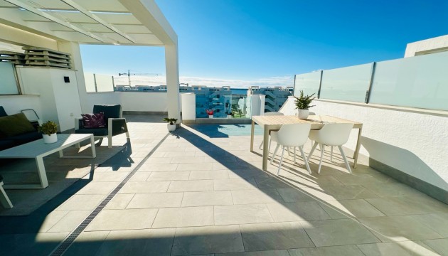 Resale - Apartment - Guardamar del Segura - El Raso