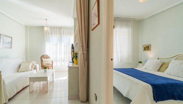 Resale - Apartment - Torrevieja - Los Frutales