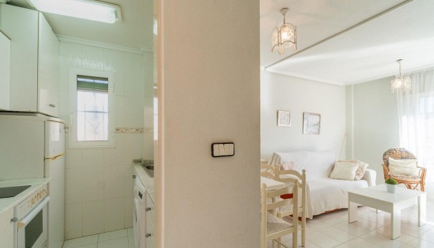 Resale - Apartment - Torrevieja - Los Frutales