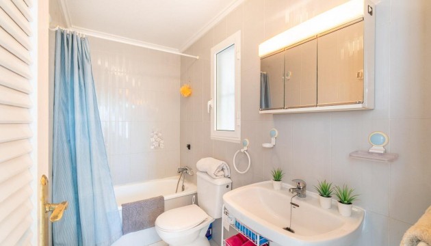 Resale - Apartment - Torrevieja - Los Frutales