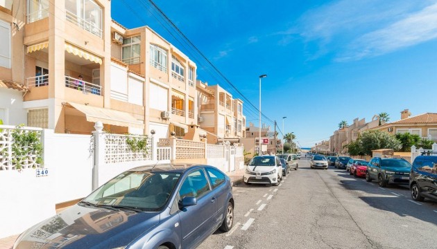 Resale - Apartment - Torrevieja - Los Frutales