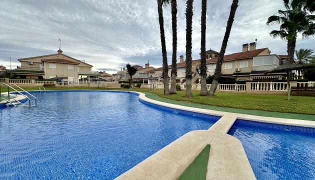 Resale - Apartment - Orihuela Costa - Playa Flamenca