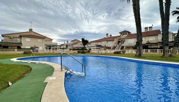 Resale - Apartment - Orihuela Costa - Playa Flamenca