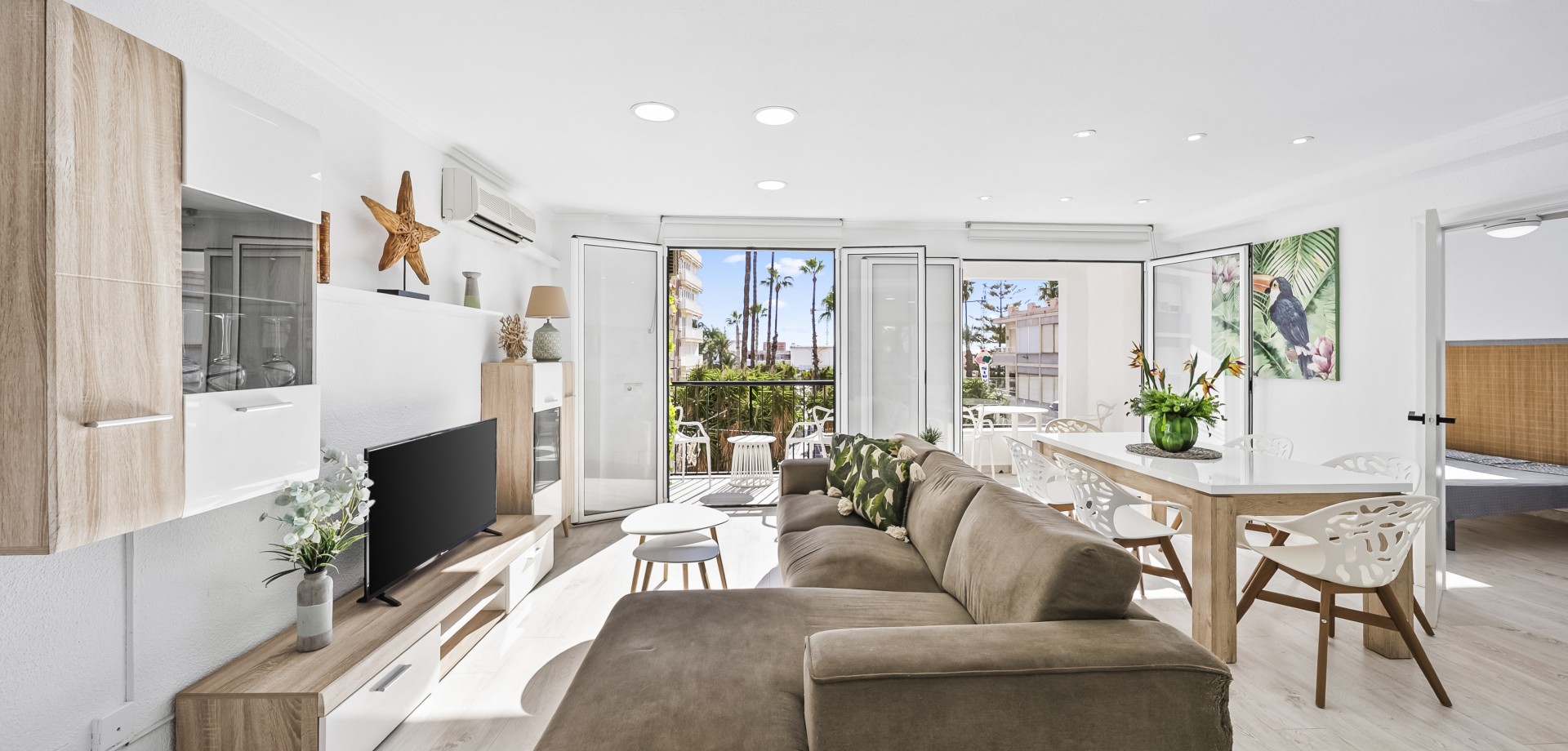 Apartment in Torrevieja - Image 3