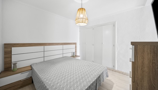 Herverkoop - Apartment - Torrevieja