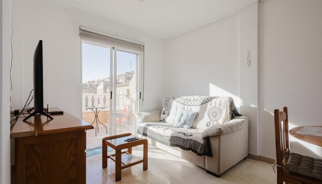 Resale - Bungalow - Torrevieja